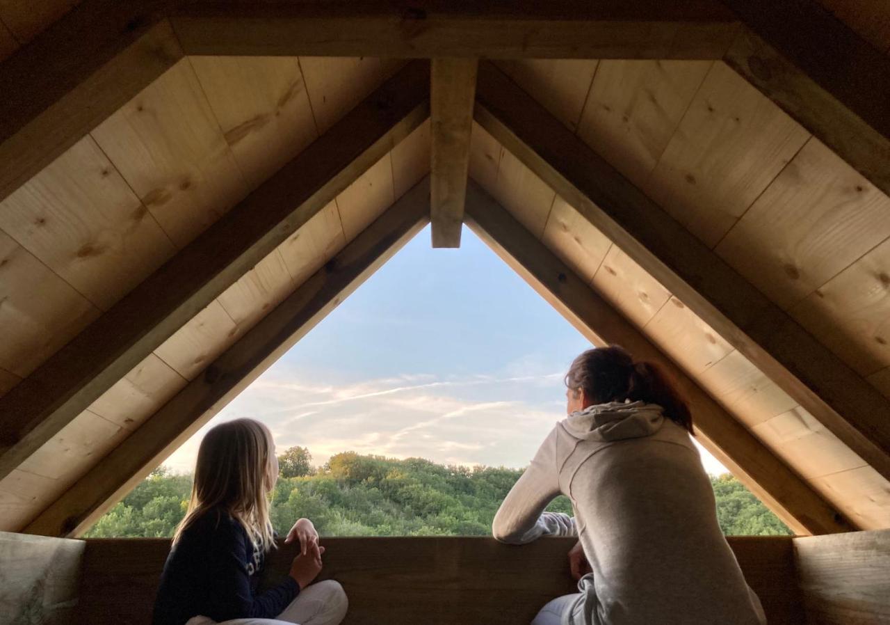 Cabane Bivouac Avec Echelle A L'Ombre Des Chenes Idrac-Respailles Zewnętrze zdjęcie