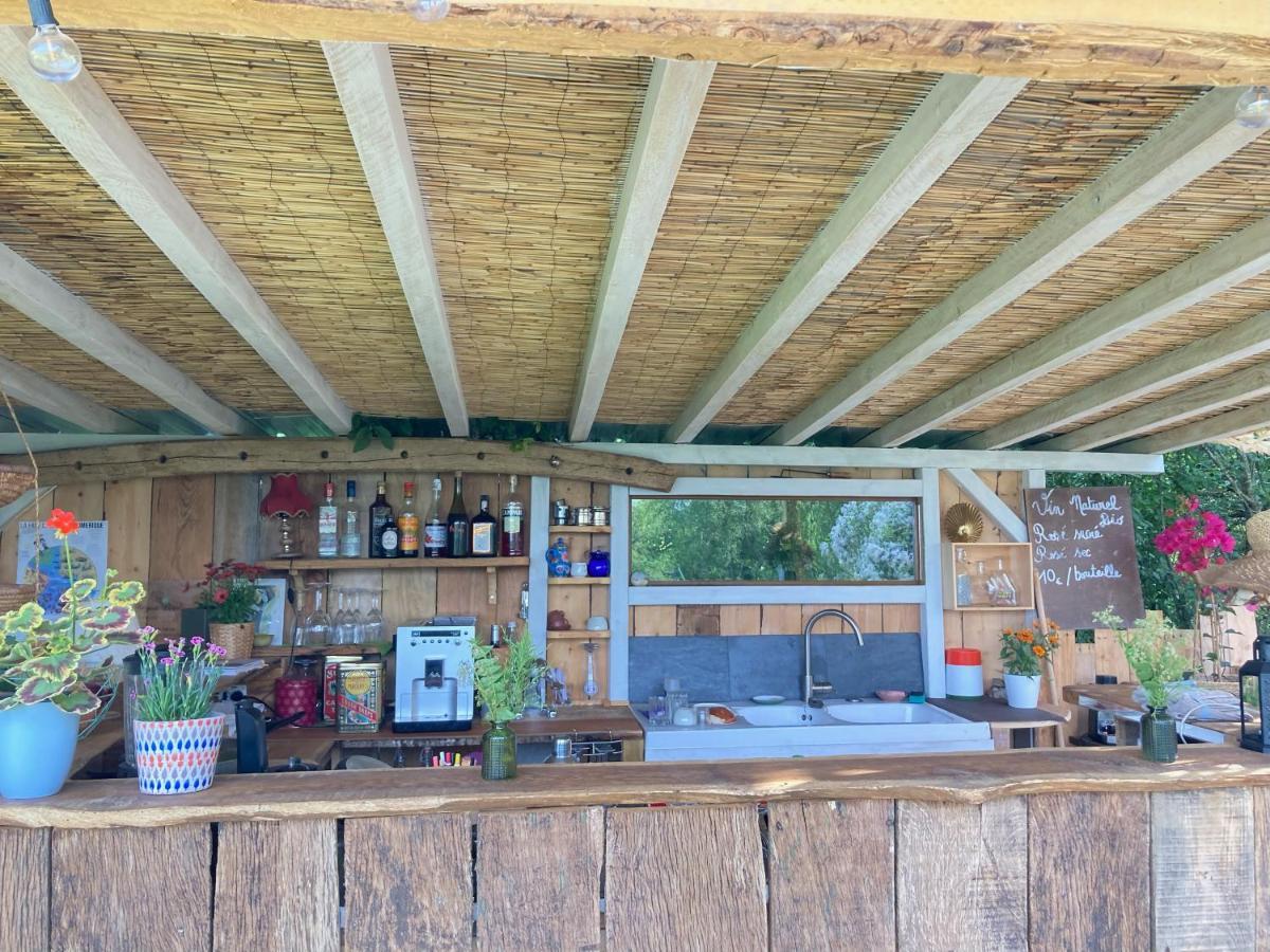 Cabane Bivouac Avec Echelle A L'Ombre Des Chenes Idrac-Respailles Zewnętrze zdjęcie