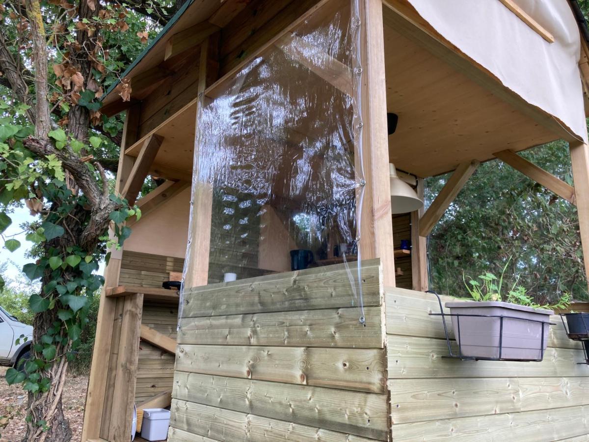 Cabane Bivouac Avec Echelle A L'Ombre Des Chenes Idrac-Respailles Zewnętrze zdjęcie